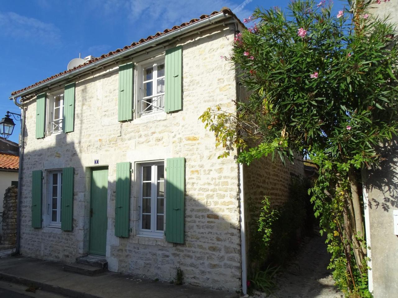 Maison Salicorne La Flotte Exteriér fotografie